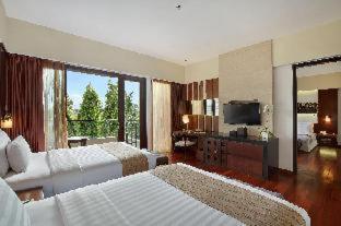 Garden room Twin Beds Independent Building Across the street